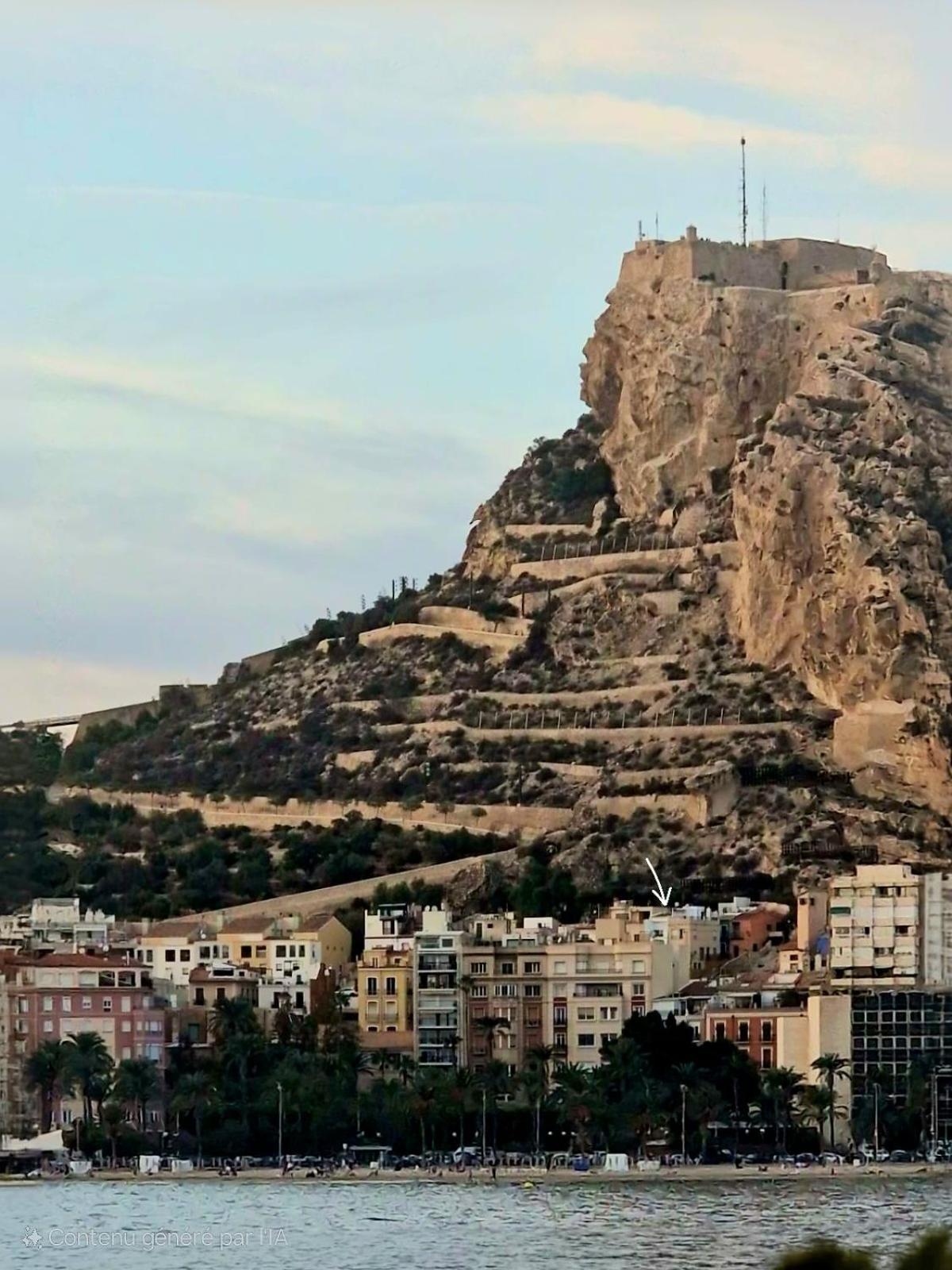Mediterranean Loft Alicante Luaran gambar